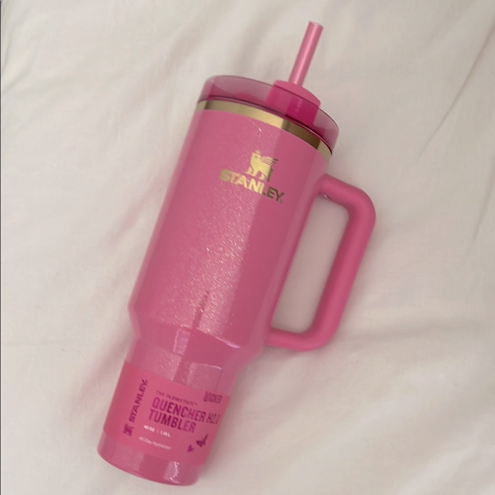 Stanley WICKED Pink GLINDA Quencher H2.0 Tumbler with Handle og 2024 release
